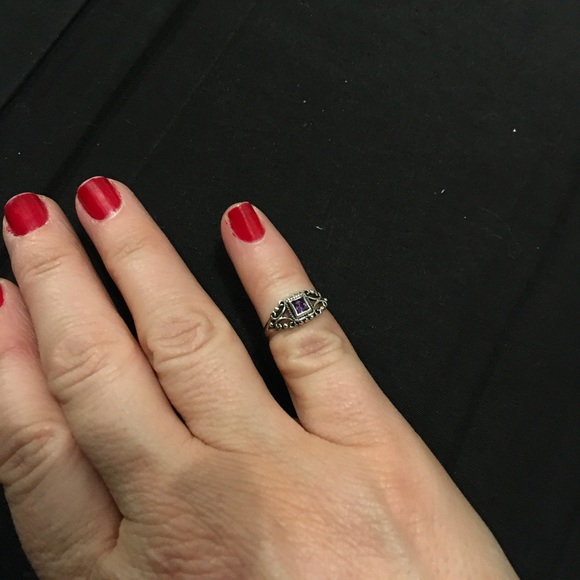 New 925 Sterling Silver Amethyst Scroll Toe RING size 3 NWOT - Picture 3 of 10